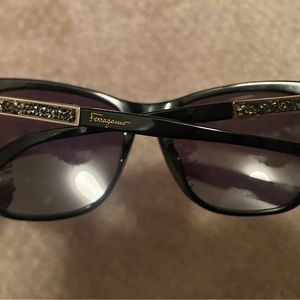 Ferragamo Sunglasses SF888SR